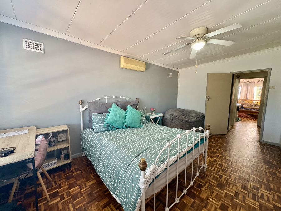4 Bedroom Property for Sale in Protea Heights Western Cape